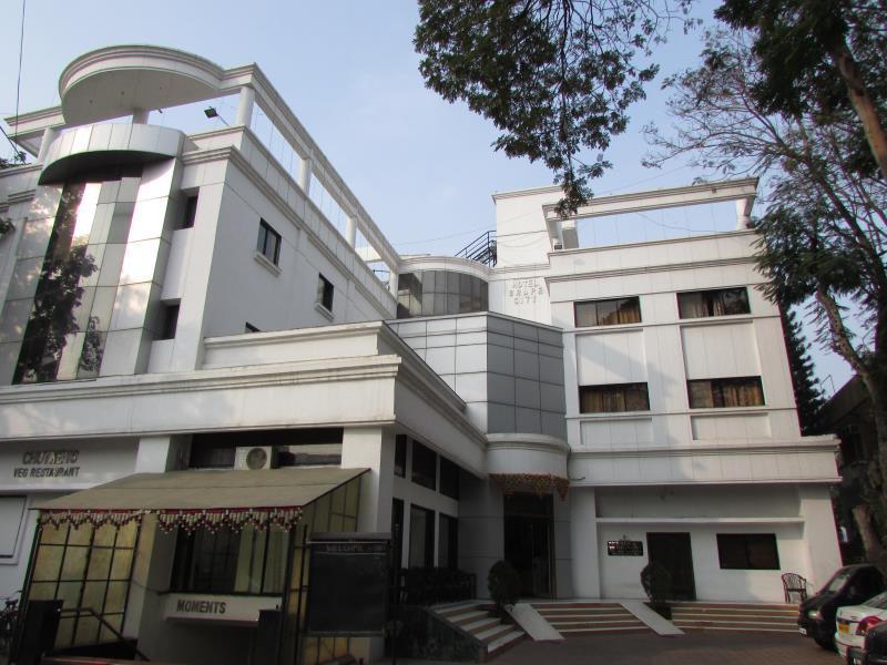 Hotel Grape City Nashik Luaran gambar