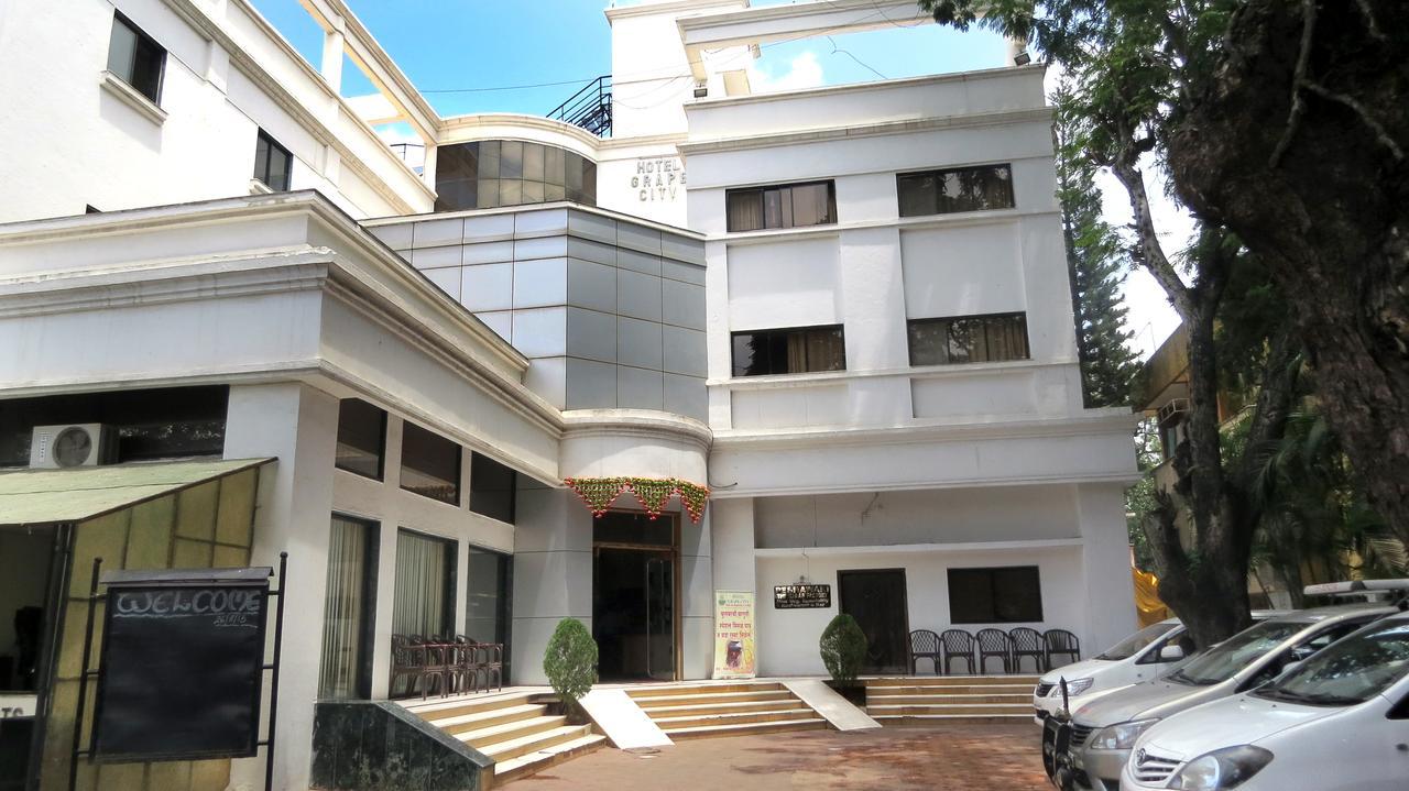 Hotel Grape City Nashik Luaran gambar